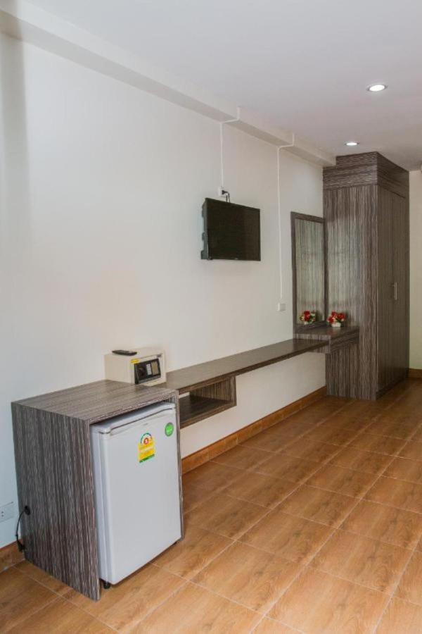 Cozy Residence Nanai Patong Exterior photo